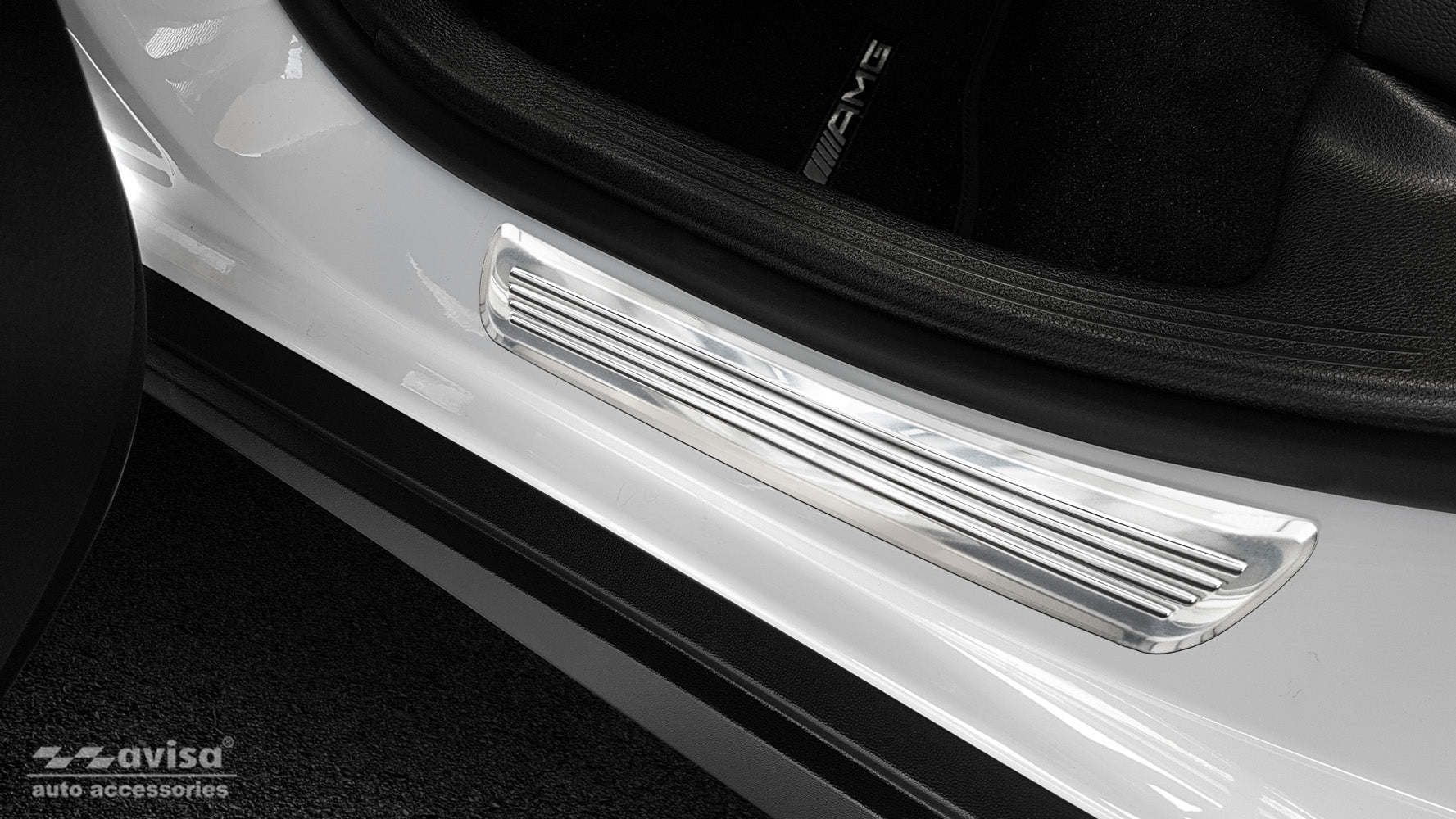 Tröskelskydd Mercedes Glc/ Glc Coupe 2015–2019, facelift 2019+ – Spegelpolerat silver | AVISA - Carlevel AB - Tröskelskydd