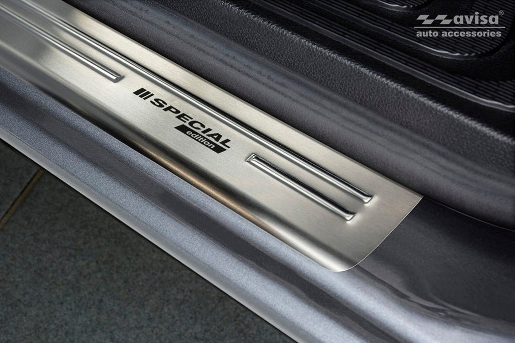 Tröskelskydd Special Edition Mercedes V Class W447/ Vito III 2014+ – Silver satin | AVISA - Carlevel AB - Tröskelskydd