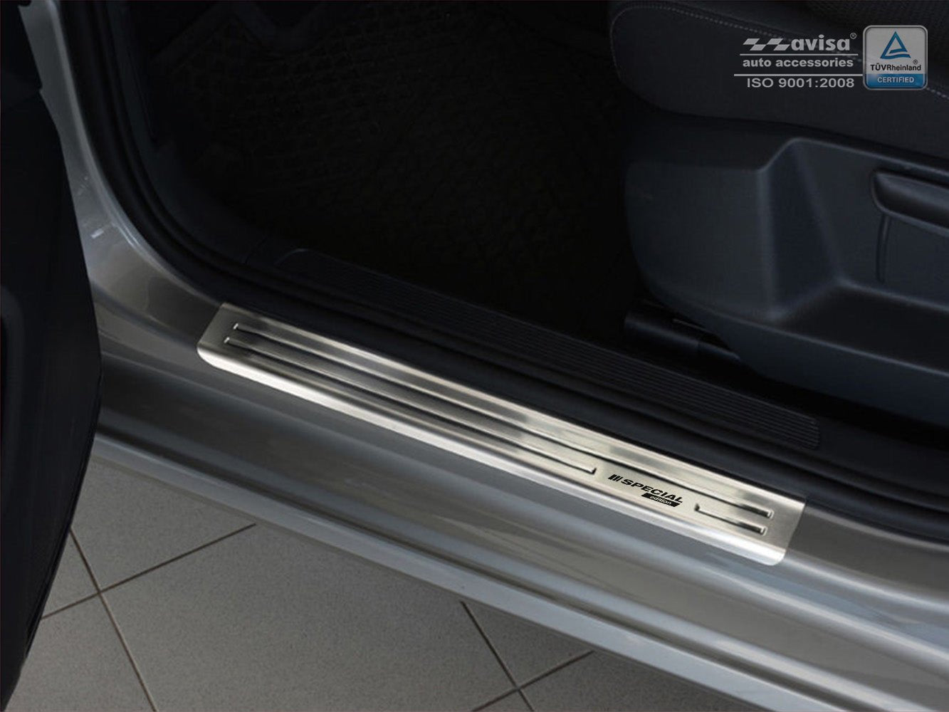 Tröskelskydd Special Edition Volkswagen Golf Sportsvan 2014–2017, facelift 2017+ – Silver satin | AVISA - Carlevel AB - Tröskelskydd