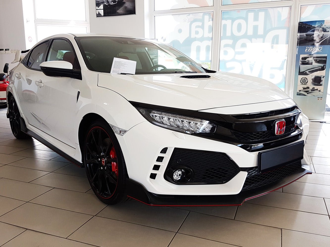 Tröskelskydd Sportline Honda CIVIC tourer 2014–2015, facelift 2015+ – Spegelpolerat silver | AVISA - Carlevel AB - Tröskelskydd