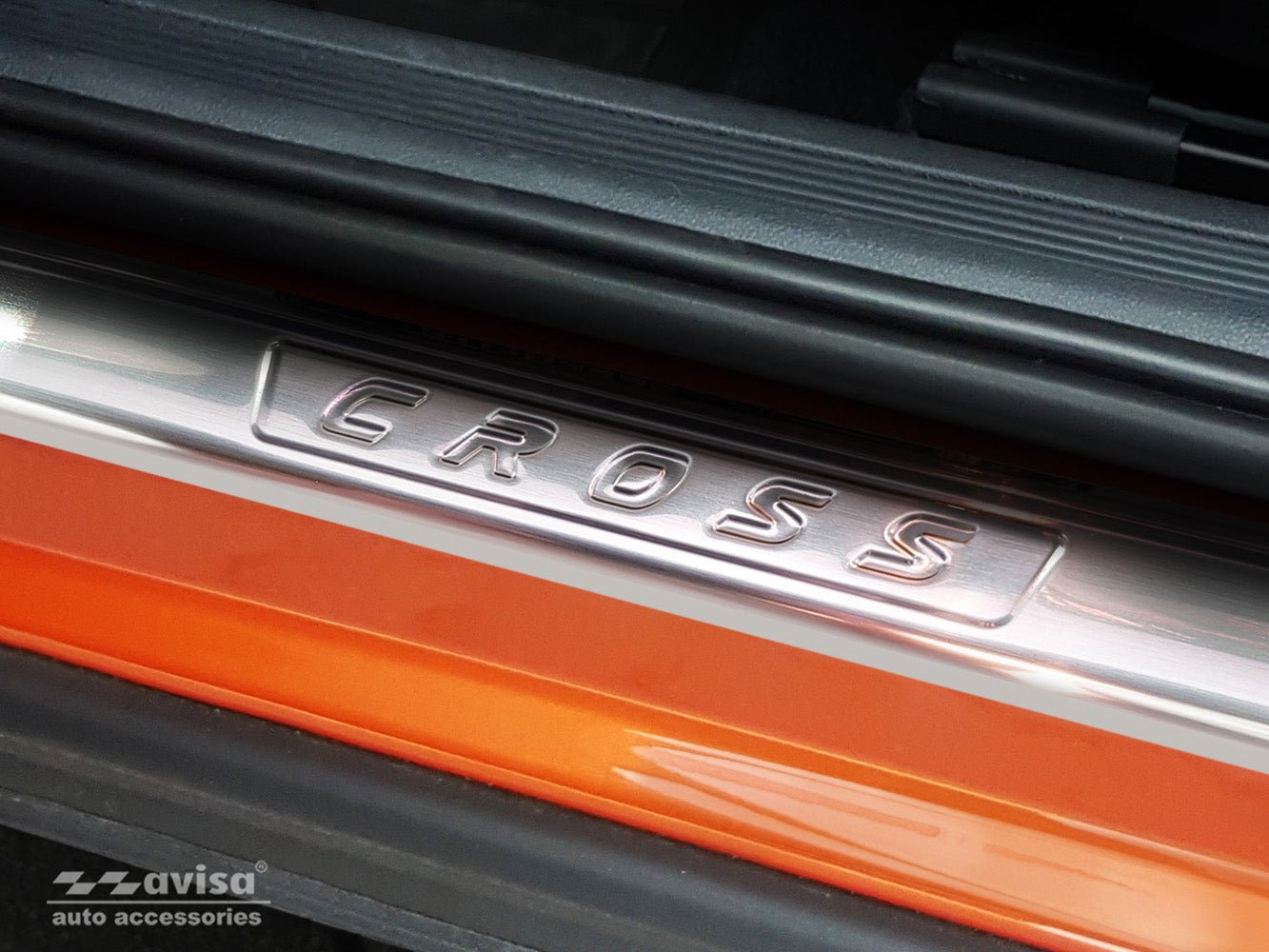 Tröskelskydd Volkswagen T-Cross 2018–2024, facelift 2024+ – Silver satin | AVISA - Carlevel AB - Tröskelskydd